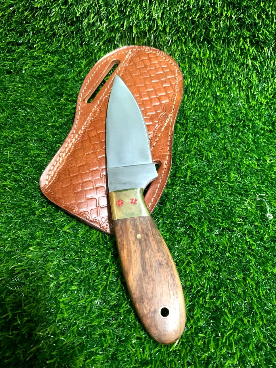 Handmade J2 Steel Hunting Skinner Knife 8" with Wood Handle & Brass Bolster — view 2